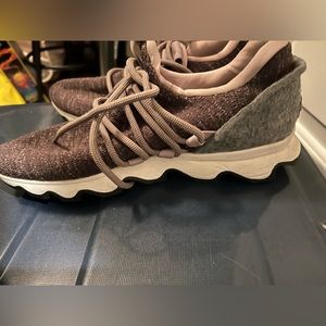 Sorel Kinetic Sneakers